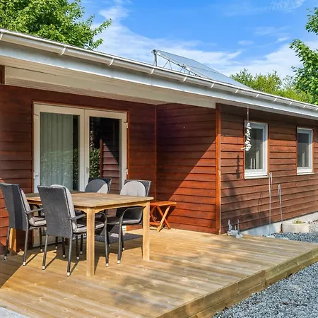 Semesterbostad Swipdagh - 150m From The Sea By Interhome Martofte